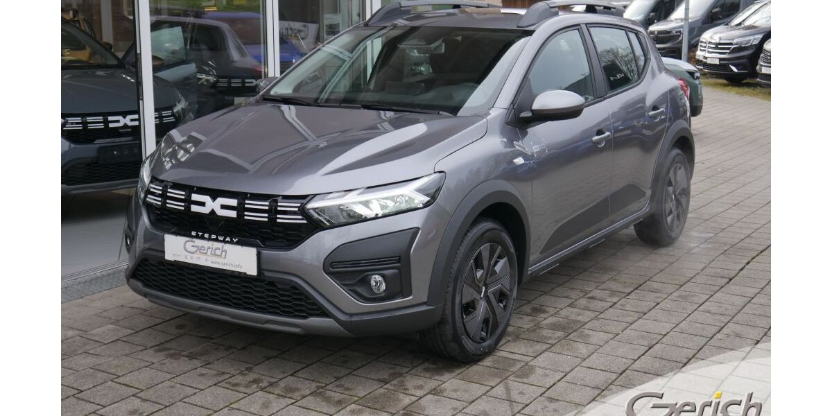 Dacia Sandero 7.500 km 17.900 &euro; Altötting 84503