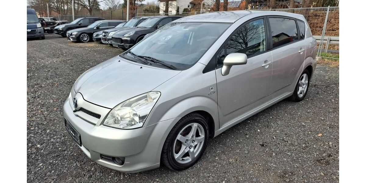 Toyota Corolla Verso 289.000 km 1.299 &euro; Eichenzell 36124
