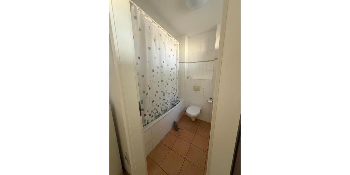 Etagenwohnung Groß-Gerau Gerau - 2 Zimmer, 61 m&sup2;, 1.050&euro; | Angebot:25297891