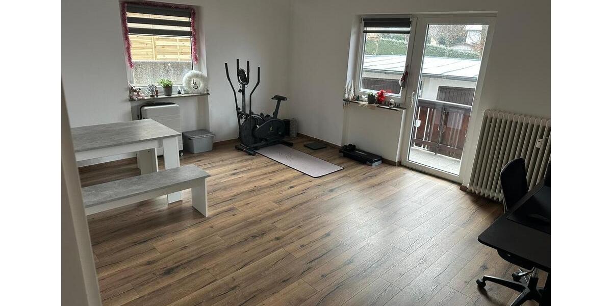 Hochparterre Regen - 2 Zimmer, 67 m&sup2;, 570&euro; | Angebot:25307781