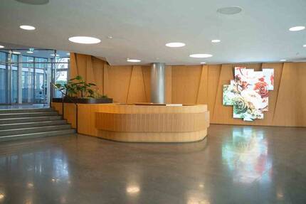 Skyline trifft Natur: 7. Etage am Aaper Wald - All-in-Miete