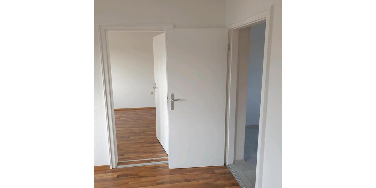 Etagenwohnung Freilassing - 2.5 Zimmer, 57 m&sup2;, 219.000&euro; | Angebot:26402340