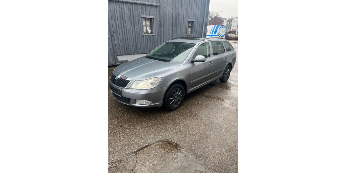 Skoda Octavia 179.000 km 7.900 &euro; Kempten 87439