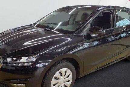 Skoda Fabia 27.000 km 17.440 &euro; Wackersdorf 92442