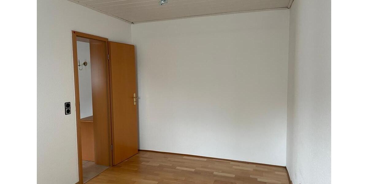 Einfamilienhaus Meiningen - 5 Zimmer, 110 m&sup2;, 225.000&euro; | Angebot:26252898