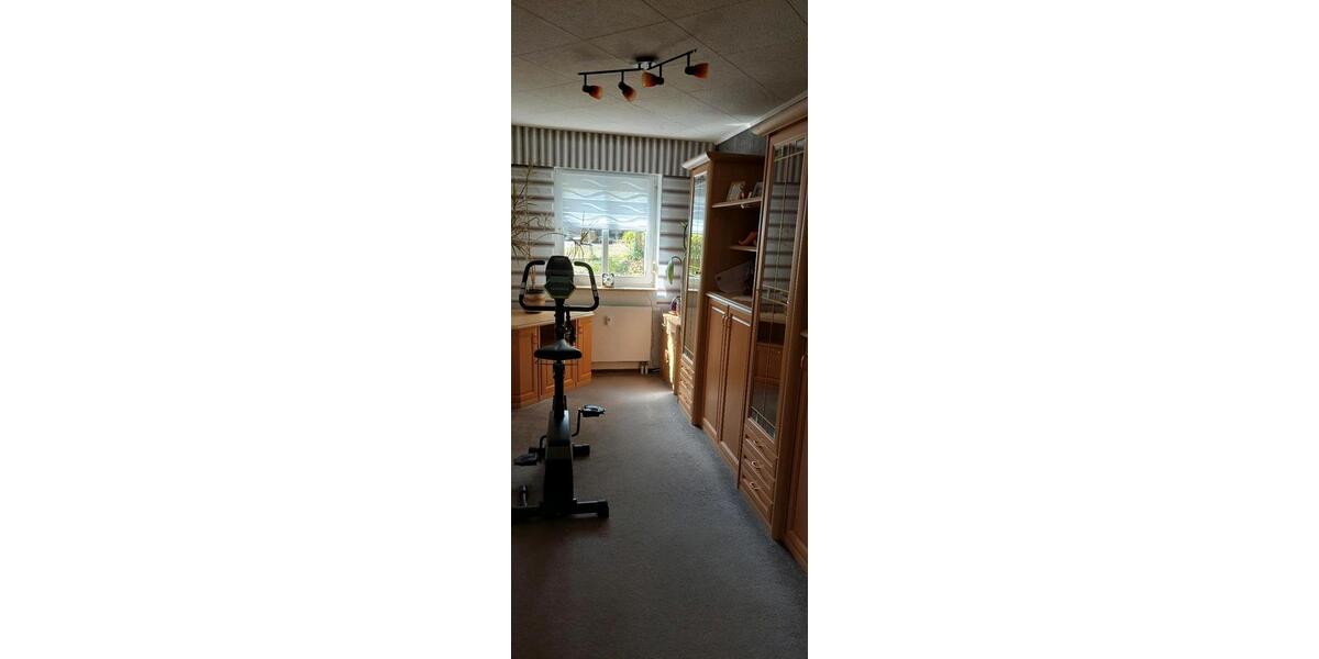 Etagenwohnung Zwickau Cainsdorf - 3 Zimmer, 70 m&sup2;, 99.000&euro; | Angebot:27430124