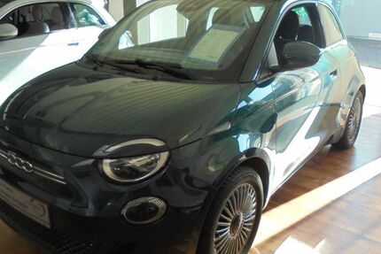 Fiat 500e 19.805 km 14.900 &euro; Hamburg 22043