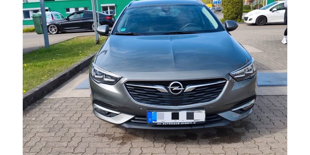 Opel Insignia 129.500 km 13.900 &euro; Marl 45772
