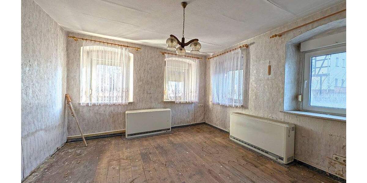 Einfamilienhaus Schmölln Illsitz - 7 Zimmer, 115 m&sup2;, 25.000&euro; | Angebot:24784065