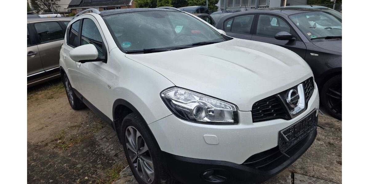 Nissan Qashqai 225.517 km 5.800 &euro; Lübeck 23568