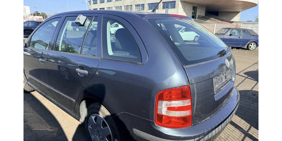 Skoda Fabia 1.2 Classic/Klima/mit TÜV 185.010 km 1.000 &euro; Frankfurt 60386