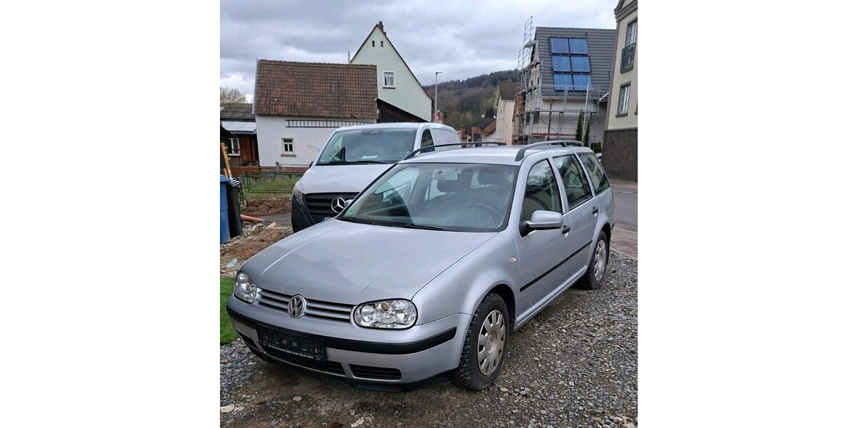 VW Golf 266.855 km 1.650 &euro; Dammbach 63872