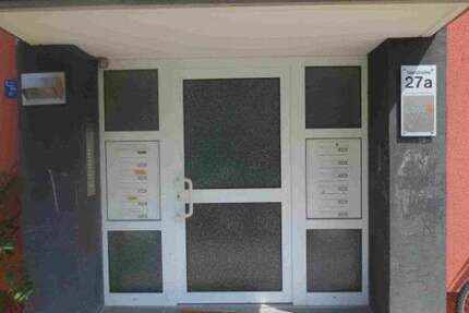 Wohnung zum Mieten in Regensburg 351,96 € 22.15 m² 1 zimmer