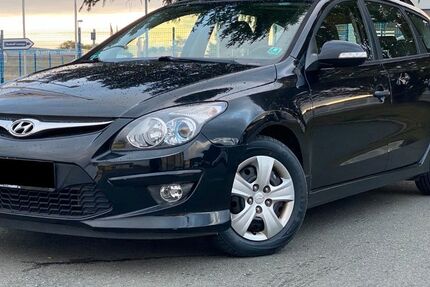 Hyundai i30 195.663 km 3.450 € Rudolstadt 07407