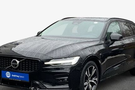 Volvo V60 27.215 km 38.490 € Nürnberg 90471