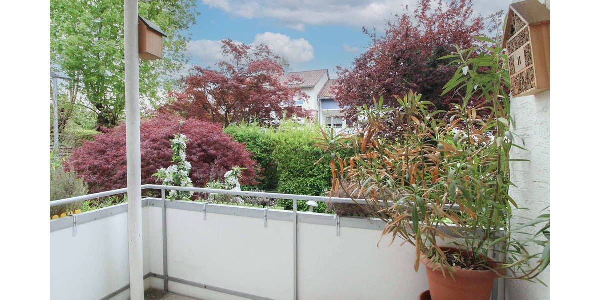 Reihenmittelhaus Stuttgart Steckfeld - 9 Zimmer, 208 m&sup2;, 765.000&euro; | Angebot:26881395