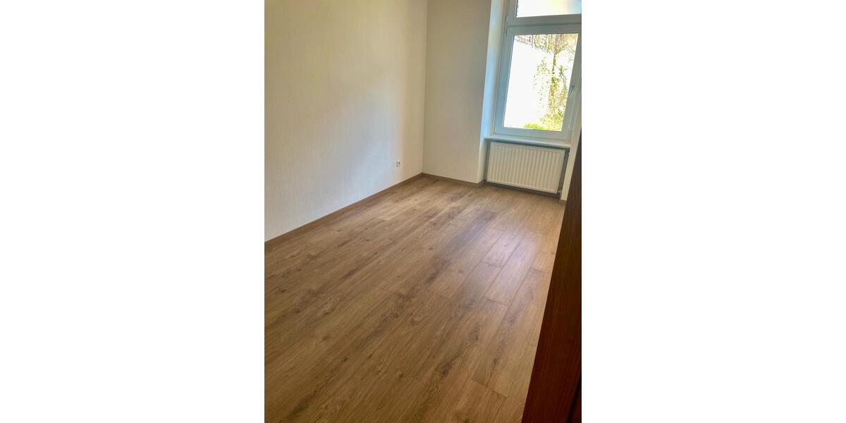 Erdgeschoßwohnung Wuppertal Elberfeld - 1 Zimmer, 50 m&sup2;, 520&euro; | Angebot:26030034