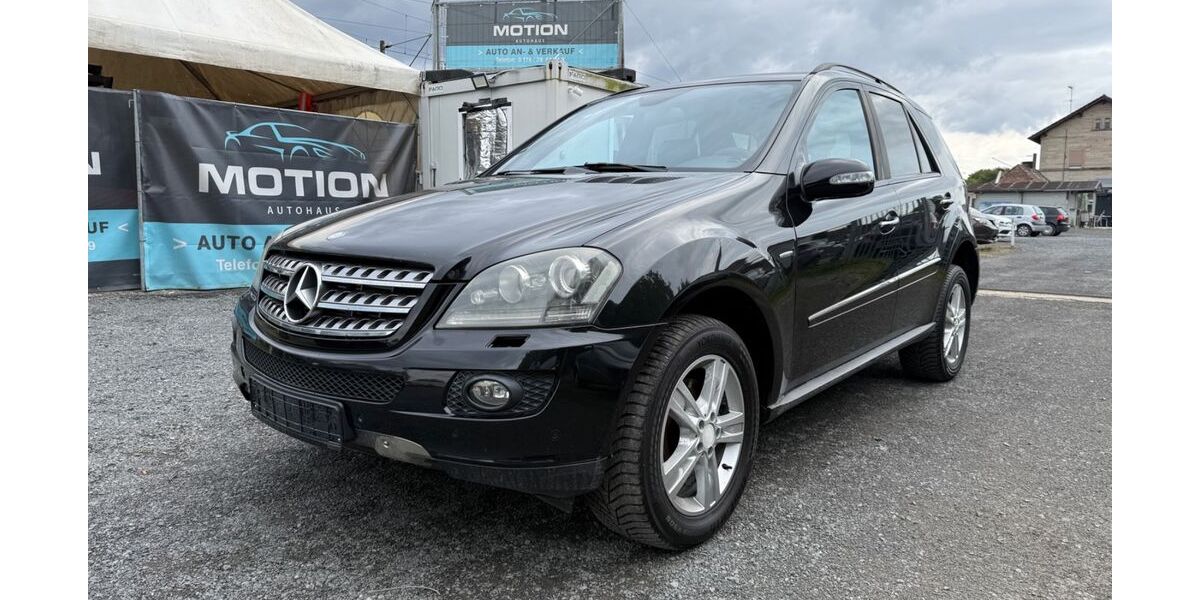 Mercedes-Benz ML 320 445.690 km 3.990 &euro; THERES 97531