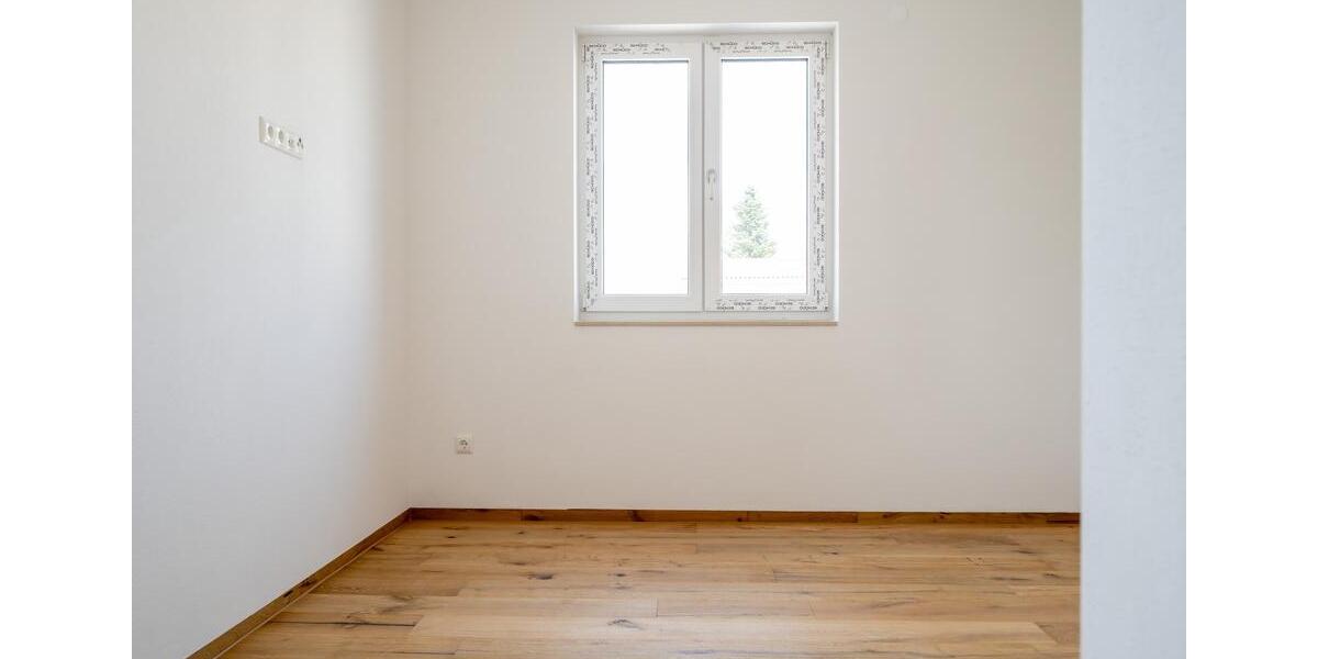 Doppelhaushälfte Aufhausen - 4 Zimmer, 135 m&sup2;, 1.350&euro; | Angebot:25229016