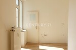 Zentral gelegene charmante Drei-Zimmer-Wohnung mit Balkon