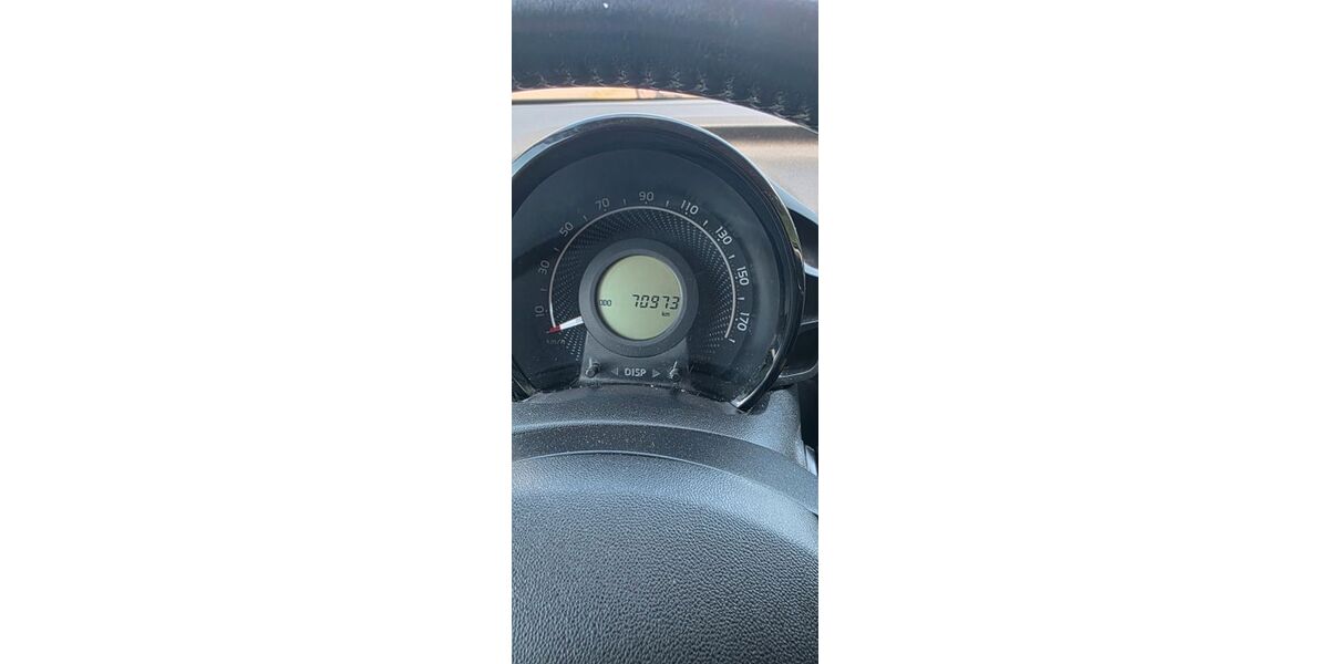 Toyota Aygo (X) 70.000 km 7.500 &euro; Rüdesheim 55593