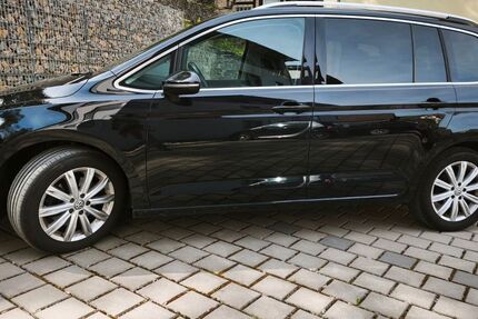 VW Touran 95.500 km 17.899 &euro; Meiningen 98617
