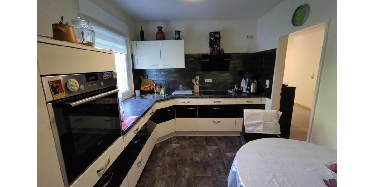 Erdgeschoßwohnung Baumholder - 3 Zimmer, 88 m&sup2;, 160.000&euro; | Angebot:27161601