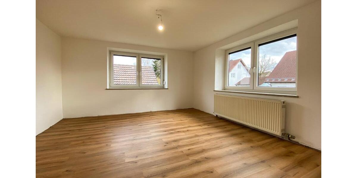 Etagenwohnung Großaitingen - 5 Zimmer, 193 m&sup2;, 1.800&euro; | Angebot:25852512
