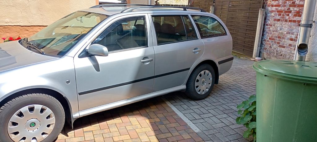 Skoda Octavia 145.000 km 4.500 &euro; Klingenthal 08248