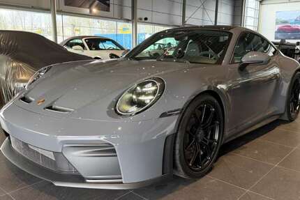 Porsche 992 3.800 km 239.800 &euro; Bielefeld 33719