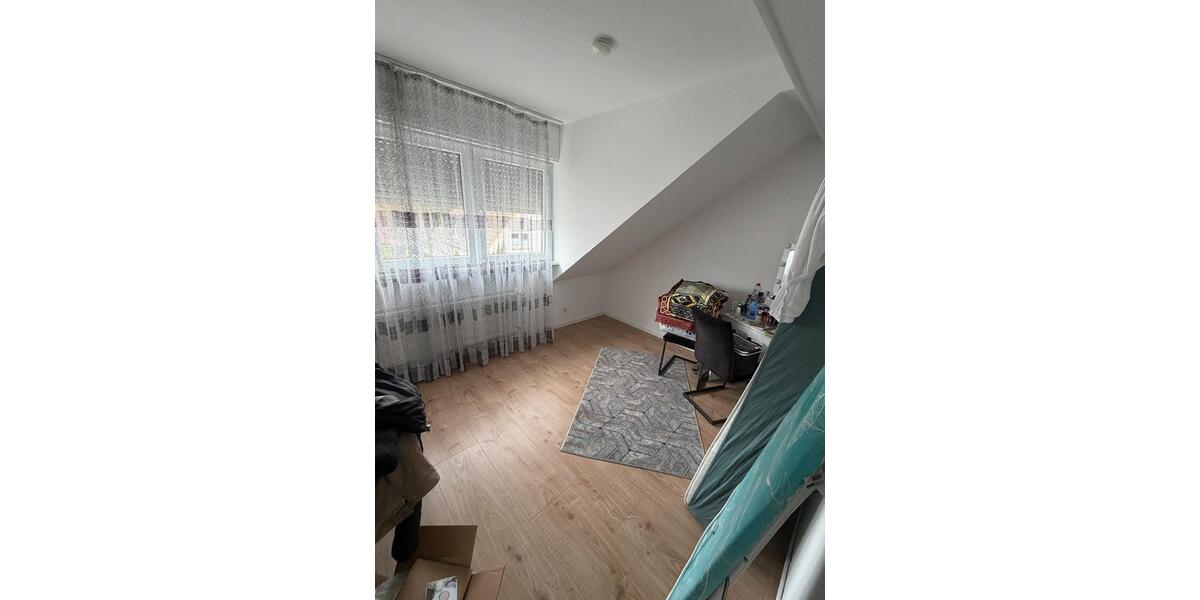 Dachgeschoßwohnung Rüthen - 3 Zimmer, 88 m&sup2;, 550&euro; | Angebot:26326066