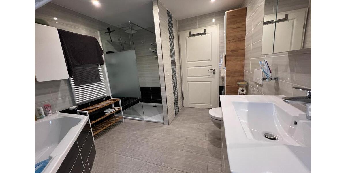 Einfamilienhaus Neuruppin - 7 Zimmer, 185 m&sup2;, 425.000&euro; | Angebot:26301523