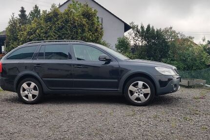 Skoda Octavia 243.000 km 8.150 &euro; Kaiserslautern 67661