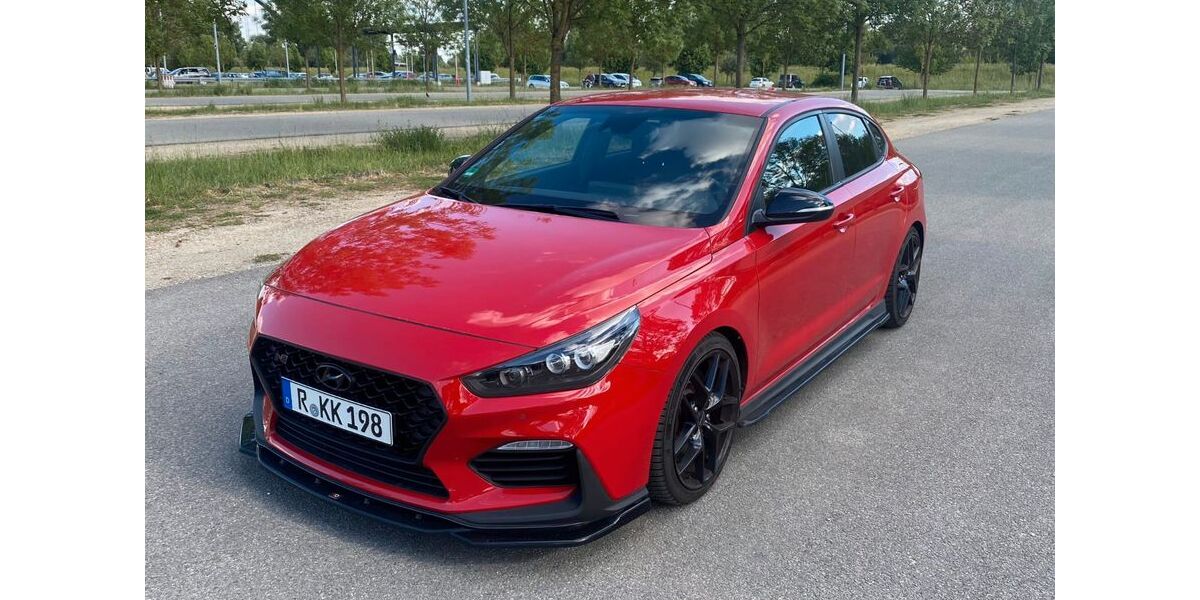 Hyundai i30 88.400 km 20.500 &euro; Regensburg 93053