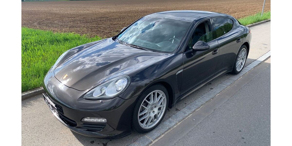Porsche Panamera 112.240 km 26.990 &euro; Ottobrunn bei München 85521