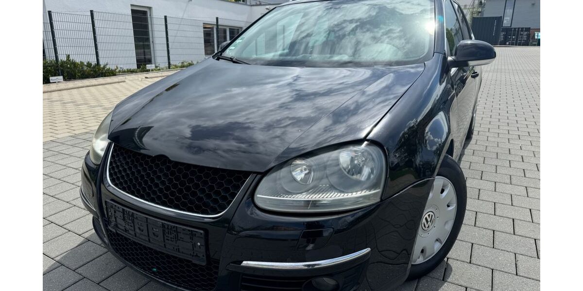 VW Golf 161.000 km 2.480 &euro; Holzgerlingen 71088