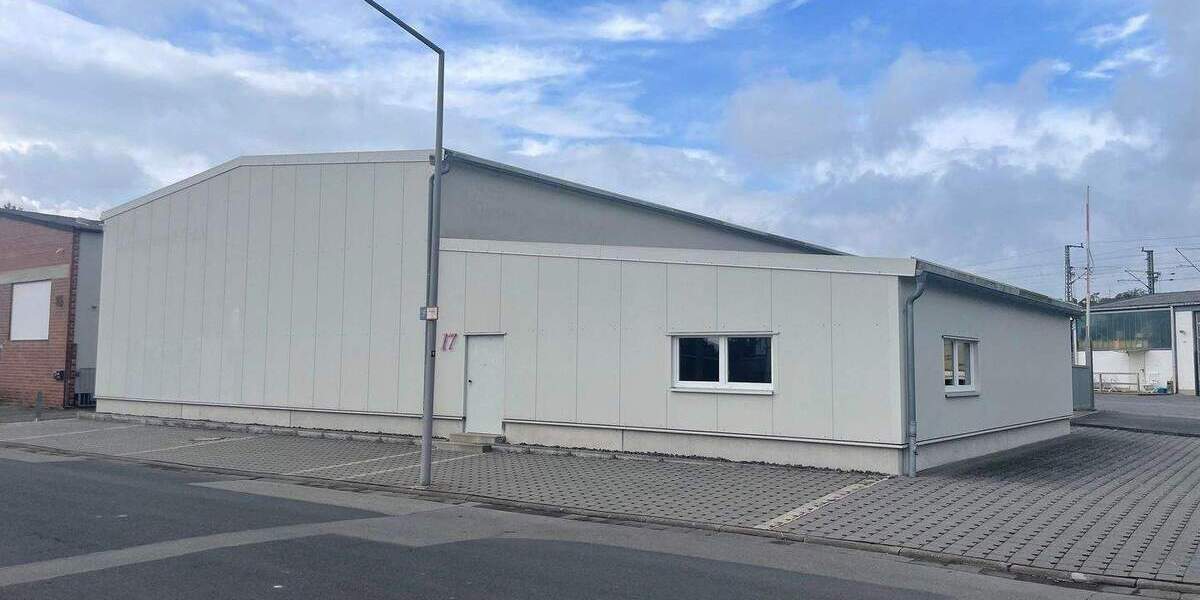 Flexibel, Geräumig, und Optimal gelegen! LagerProduktionshalle in verkehrsgünstiger Lage von Vellmar zimmer