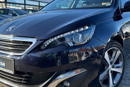 Peugeot 308 126.000 km 11.999 &euro; Mannheim 68309
