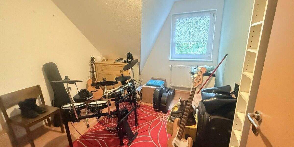 Reihenmittelhaus Oldenburg Kreyenbrück - 4 Zimmer, 89 m&sup2;, 270.000&euro; | Angebot:25683214