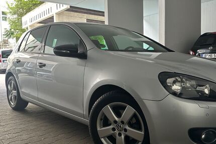 VW Golf 105.250 km 5.700 &euro; Berlin 10707