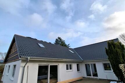 Langenhorn Neubau nähe Bahnhof 7 zimmer