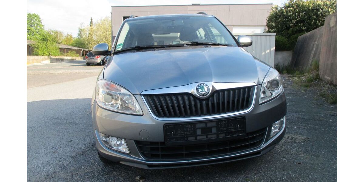 Skoda Fabia 139.410 km 3.250 &euro; Paderborn 33106