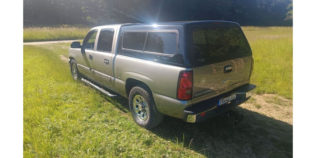 Chevrolet Silverado 296.000 km 9.400 &euro; Trier 54293