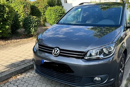 VW Touran 222.084 km 6.950 &euro; Ingolstadt 85049