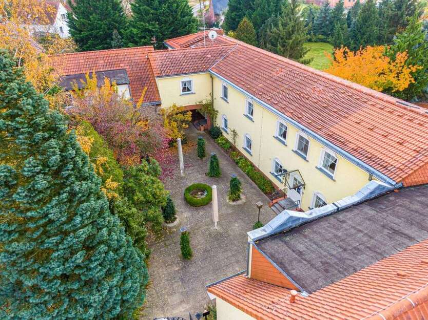 Gastronomie in Nauen 1.500.000 € 2295 m² zimmer