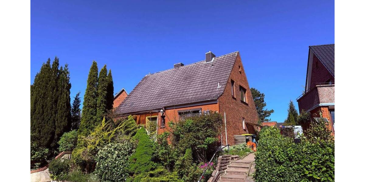 Einfamilienhaus Bad Oldesloe - 7 Zimmer, 153 m&sup2;, 299.000&euro; | Angebot:26886053