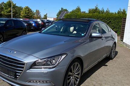 Hyundai Genesis 144.000 km 12.900 € Goslar 38644