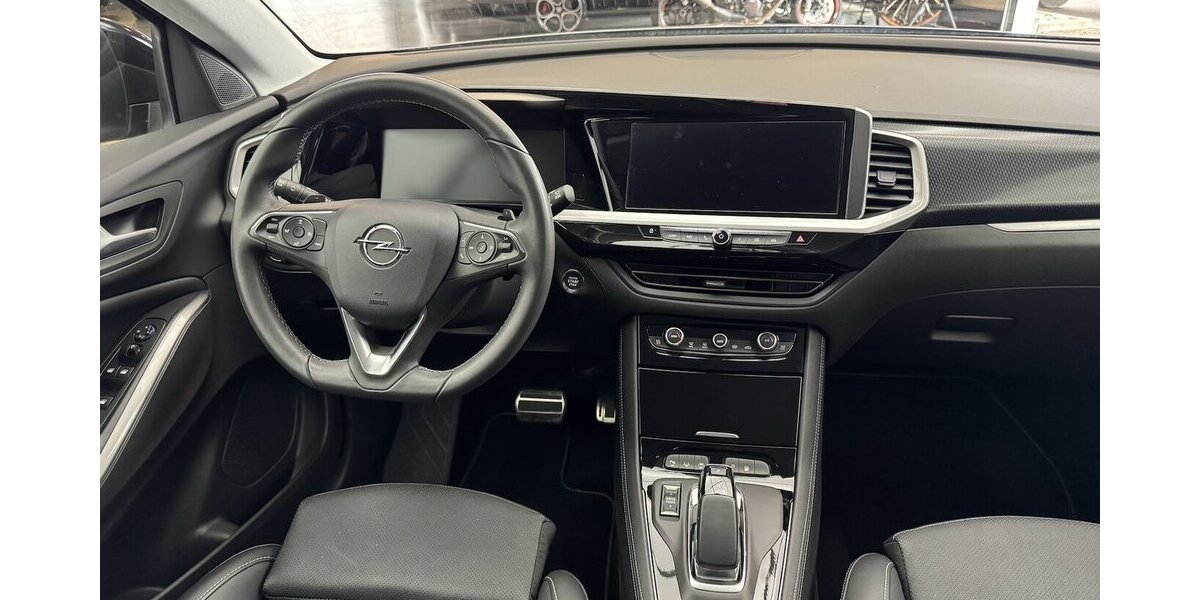 Opel Grandland 1.6 300 GS Line 1.Hand Hybrid 4 14.150 km 22.120 &euro; Lich 35423