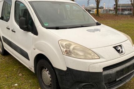 Peugeot Partner 245.666 km 2.999 &euro; Hockenheim 68766