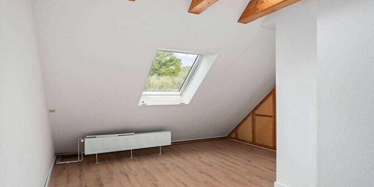 Reihenmittelhaus Bremen Tenever - 4 Zimmer, 110 m&sup2;, 1.100&euro; | Angebot:26862817